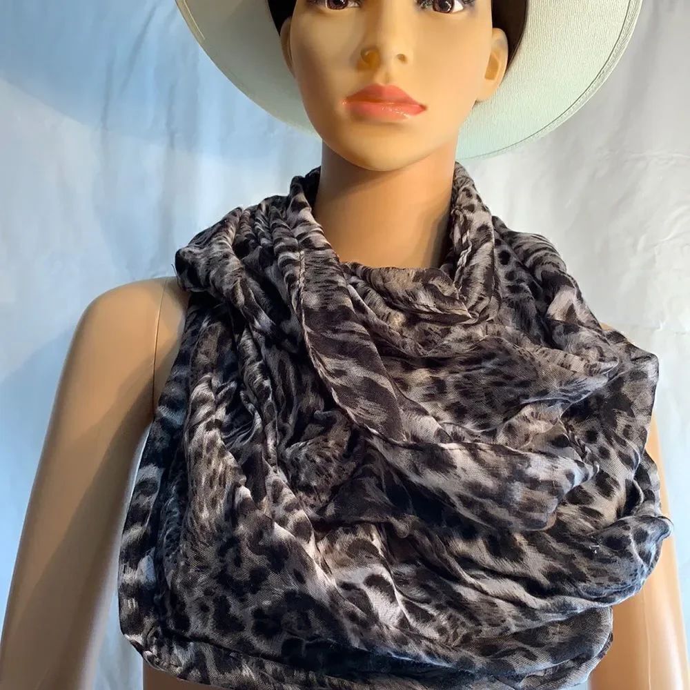 Leopard Print Eternity Scarf 100% Polyester Cold